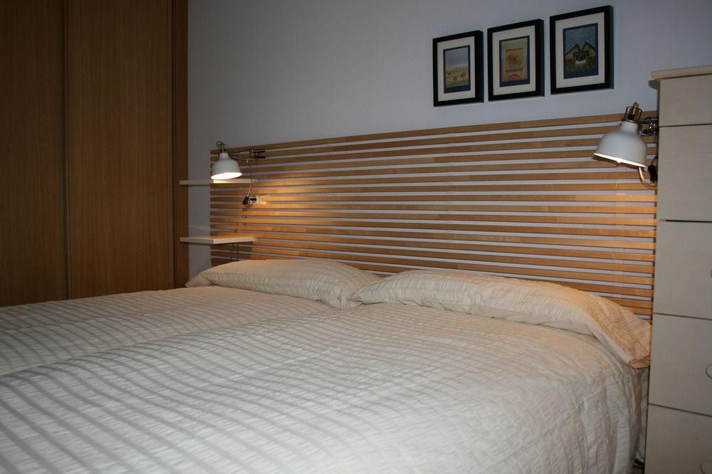 Apartamentos La Balandra De Muros Мурос-де-Налон Екстер'єр фото